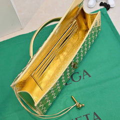 Bolsa Clutch Andiamo Champagne gold Bottega Veneta .