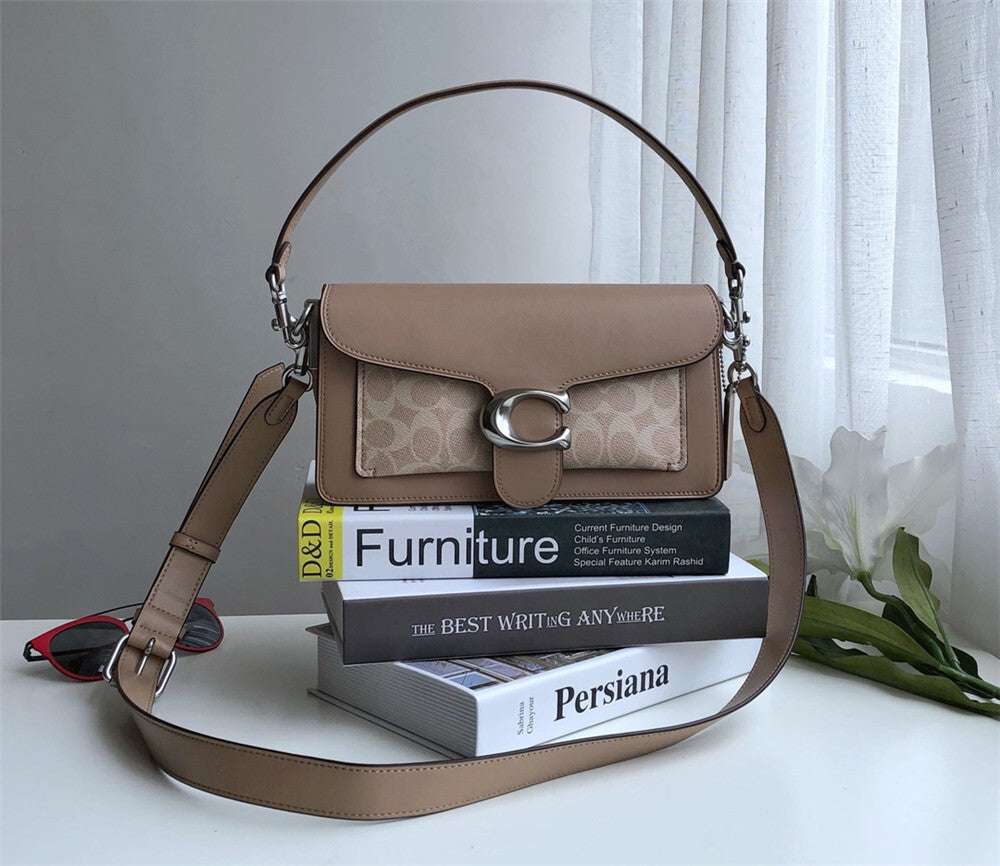 Bolsa Coach Tabby Shoulder  Signature Canvas  Sand Taupe