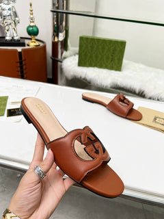 Gucci Sandália Interlocking G Caramelo