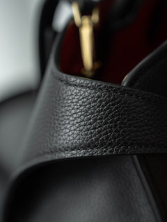 Bolsa Tote Ferragamo Hug Black Red
