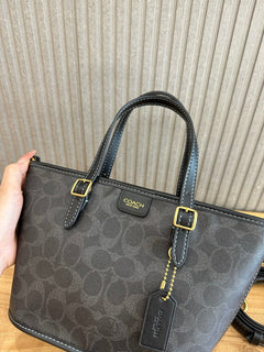 Coach Taxi Tote 21 Signature Black Ferragens Douradas