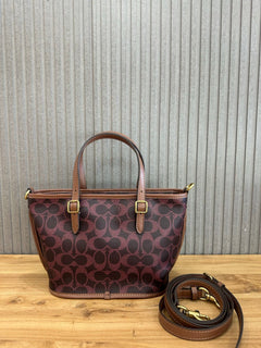Coach Taxi Tote 21 Signature Bordô Ferragens Douradas