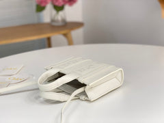 Chloe Woody bag
