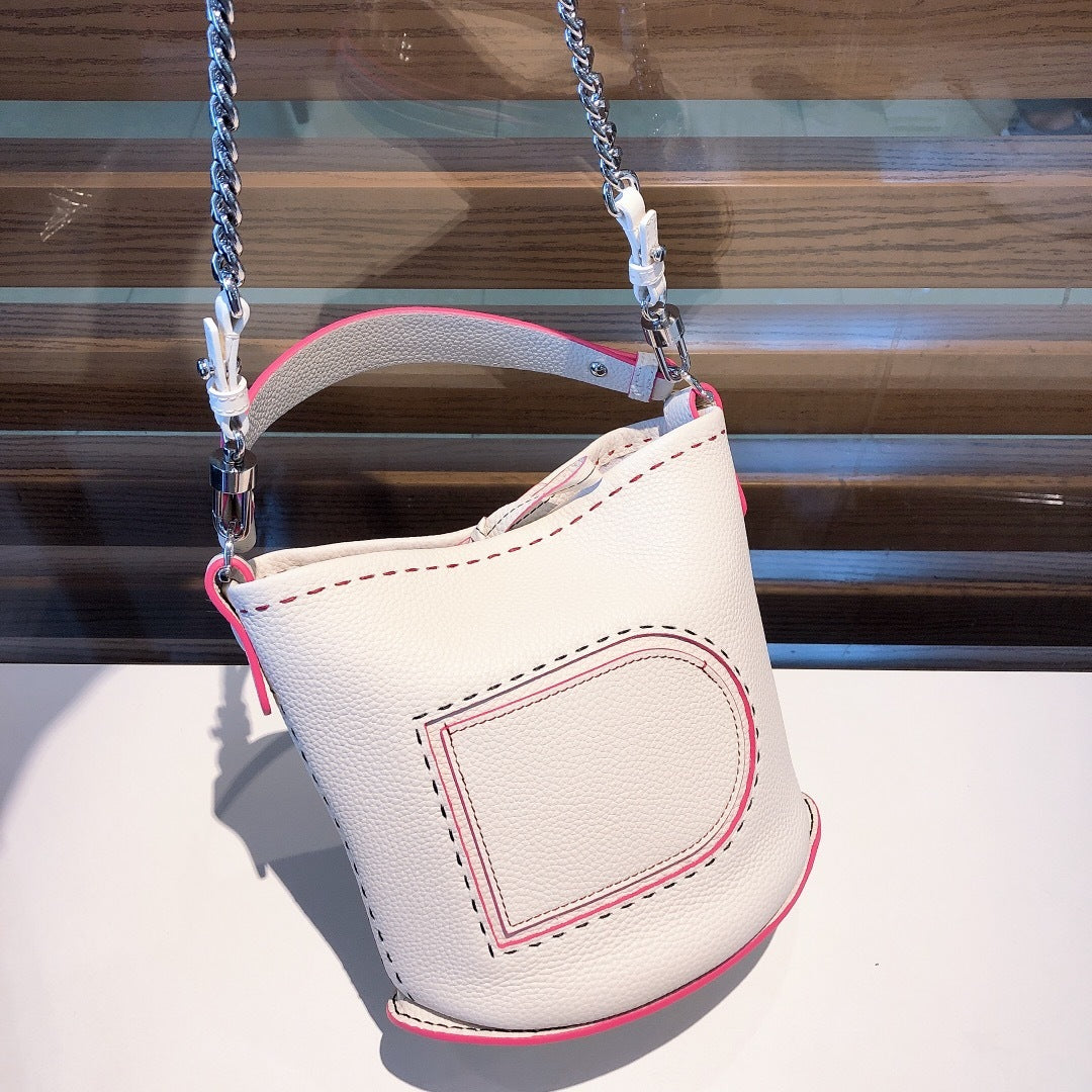 Delvaux Pin Mini Bucket Off-White / Pink