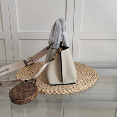 Coach Willow Tote 24 Pebble Leather Beje Ferragens Douradas