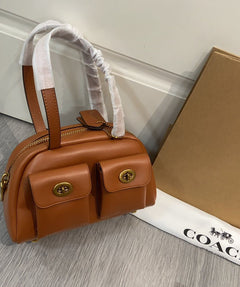 Coach Twin Turnlock Satchel Bag 20 Caramelo Ferragens Douradas