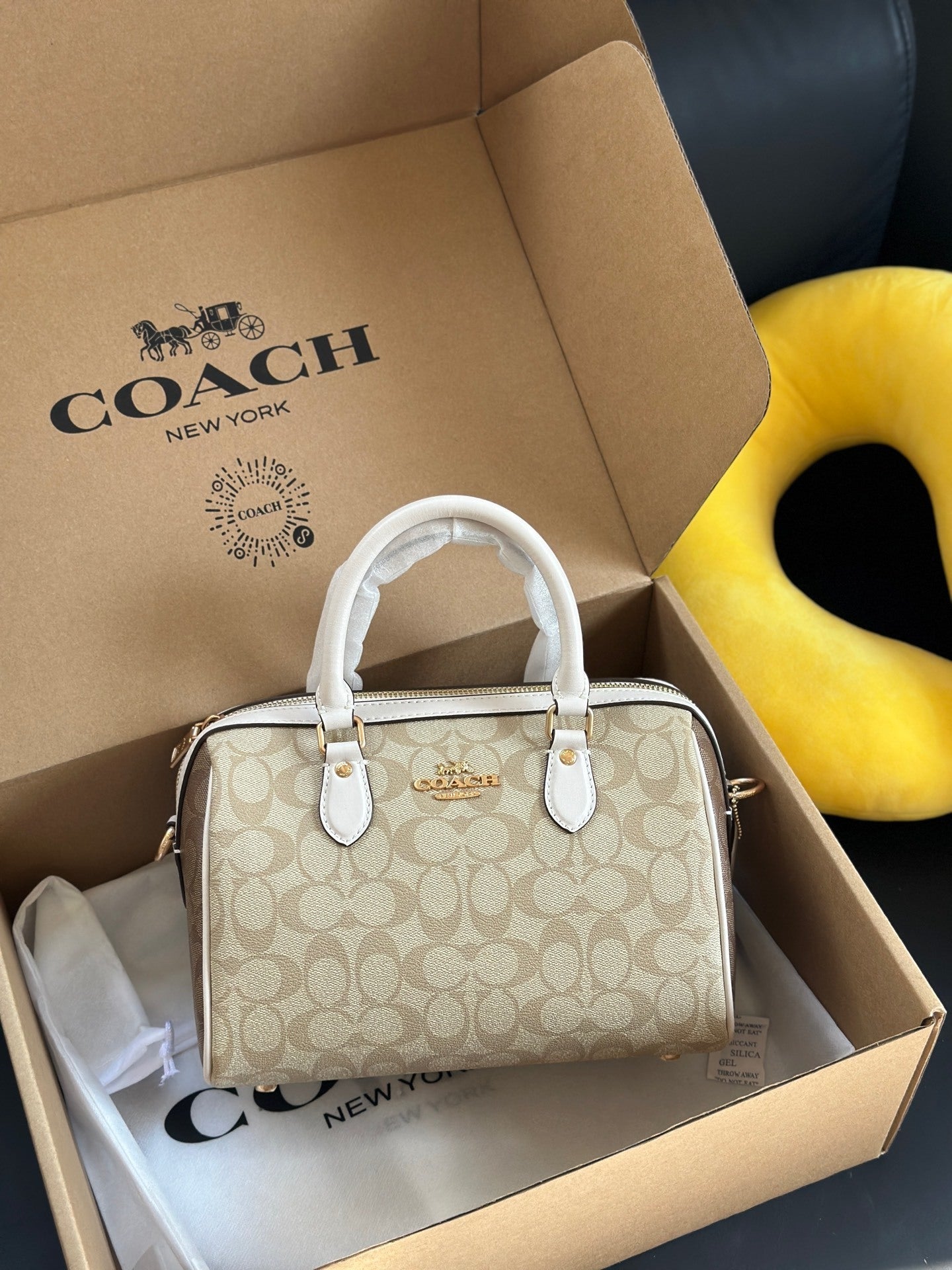 Coach Rowan Satchel Khaki / Off-White Signature Canvas