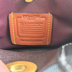 Coach Willow Tote 24 Pebble Leather Black Ferragens Douradas