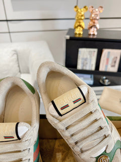Gucci Screener GG Monogram Supreme.