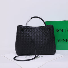 Bottega Veneta Andiamo Bag Large Black .