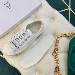 Dior Walk'N'Dior Embroider White