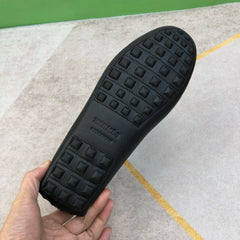 Mocassim Hermès Noir Heritage.