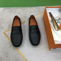 Mocassim Hermès Noir Heritage.